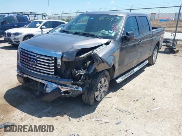 ✅ 2010 Ford F-150 XL • VIN: 1FTFW1CV8AFD65563 • Lot: 42091777. Wystawiony na IAAI z przebiegiem 244 140 mil. Bezpłatny archiwum sprzedaży aukcyjnych z USA i szczegółowy raport historii pojazdu na DreamBid. Zdjęcie 2.