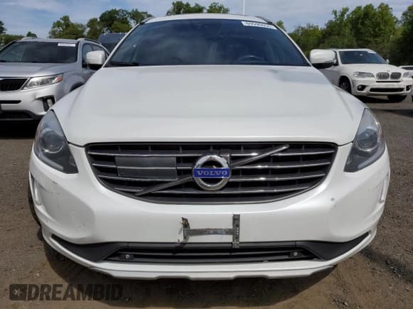 ✅ 2016 Volvo XC60 T5 Platinum • VIN: YV4612RMXG2814919 • Лот: 69596655. Опубликован ранее на Copart с пробегом 220 858 миль. Бесплатный доступ к архиву аукционных продаж из США и подробный отчёт об истории автомобиля на DreamBid. Изображение 5.