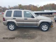 ✅ 2007 Jeep Liberty Sport • VIN: 1J4GL48K17W703532 • Lot: 43563920. Listed on IAAI with 125,415 mi. Free auction sales archive from the USA and detailed vehicle history report at DreamBid. Image 13.