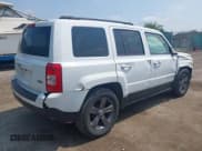 ✅ 2015 Jeep Patriot Latitude • VIN: 1C4NJPFAXFD429224 • Lot: 42477036. Wystawiony na IAAI z przebiegiem 125 900 mil. Bezpłatny archiwum sprzedaży aukcyjnych z USA i szczegółowy raport historii pojazdu na DreamBid. Zdjęcie 4.