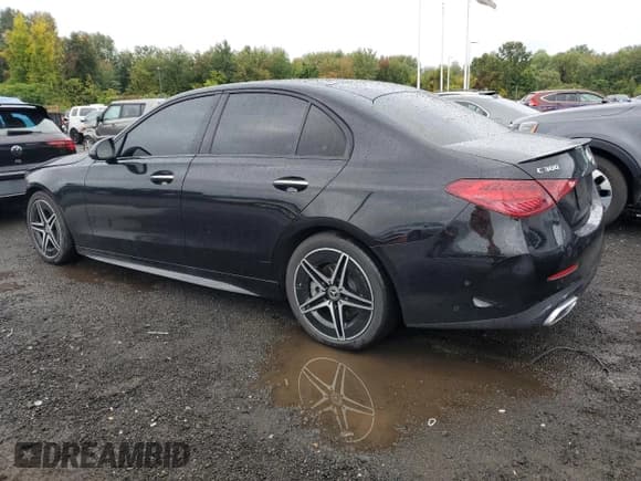 ✅ 2022 Mercedes-Benz C 300 • VIN: W1KAF4HB2NR009842 • Lot: 81635605. Wystawiony na Copart z przebiegiem 52 972 mil. Bezpłatny archiwum sprzedaży aukcyjnych z USA i szczegółowy raport historii pojazdu na DreamBid. Zdjęcie 2.