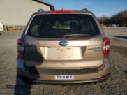 ✅ 2016 Subaru Forester Premium • VIN: JF2SJAFC6GH427547 • Lot: 93315745. Wystawiony na Copart z przebiegiem 92 670 mil. Bezpłatny archiwum sprzedaży aukcyjnych z USA i szczegółowy raport historii pojazdu na DreamBid. Zdjęcie 6.