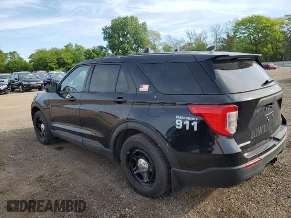 ✅ 2021 Ford Police Interceptor Utility • VIN: 1FM5K8AB9MGA18861 • Lot: 57983875. Wystawiony na Copart z przebiegiem 45 170 mil. Bezpłatny archiwum sprzedaży aukcyjnych z USA i szczegółowy raport historii pojazdu na DreamBid. Zdjęcie 2.