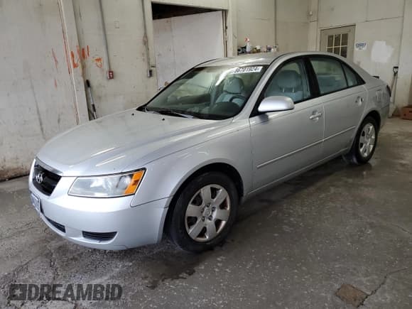 ✅ 2008 Hyundai Sonata GLS • VIN: 5NPET46C28H299561 • Лот: 86701924. Опубликован ранее на Copart с пробегом 216 133 миль. Бесплатный доступ к архиву аукционных продаж из США и подробный отчёт об истории автомобиля на DreamBid. Изображение 1.