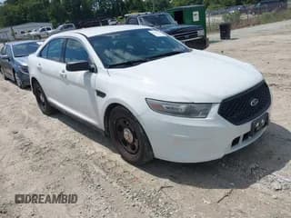 ✅ 2013 Ford Police Interceptor • VIN: 1FAHP2M8XDG158228 • Lot: 42728132. Wystawiony na IAAI z przebiegiem 86 266 mil. Bezpłatny archiwum sprzedaży aukcyjnych z USA i szczegółowy raport historii pojazdu na DreamBid. Zdjęcie 1.