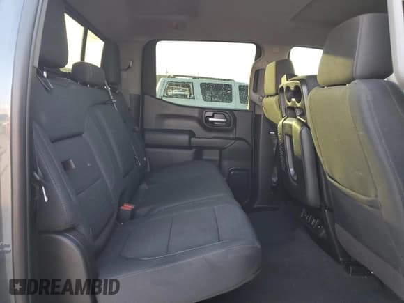 ✅ 2019 Chevrolet Silverado 1500 LT • VIN: 3GCPWCED3KG249837 • Lot: 78279504. Wystawiony na Copart z przebiegiem 99 043 mil. Bezpłatny archiwum sprzedaży aukcyjnych z USA i szczegółowy raport historii pojazdu na DreamBid. Zdjęcie 10.