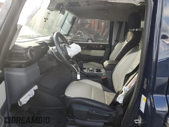 ✅ 2024 Ineos Grenadier • VIN: SC6GM1CA7RF012185 • Lot: 93479485. Wystawiony na Copart z przebiegiem 25 540 mil. Bezpłatny archiwum sprzedaży aukcyjnych z USA i szczegółowy raport historii pojazdu na DreamBid. Zdjęcie 7.