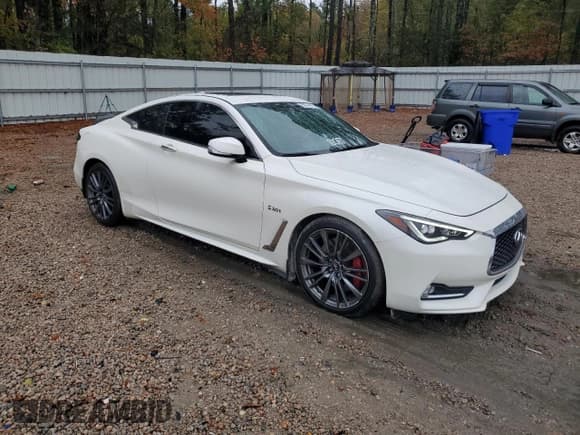 ✅ 2017 Infiniti Q60 Red Sport 400 • VIN: JN1FV7EL0HM700552 • Lot: 90574745. Wystawiony na Copart z przebiegiem 81 227 mil. Bezpłatny archiwum sprzedaży aukcyjnych z USA i szczegółowy raport historii pojazdu na DreamBid. Zdjęcie 4.