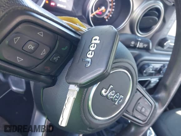 ✅ 2021 Jeep Wrangler Unlimited 80th Anniversary • VIN: 1C4HJXDN6MW543158 • Lot: 43412860. Listed on IAAI with 39,666 mi. Free auction sales archive from the USA and detailed vehicle history report at DreamBid. Image 11.