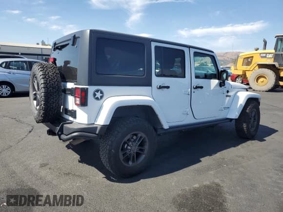 ✅ 2018 Jeep Wrangler Unlimited Freedom • VIN: 1C4BJWDG0JL845348 • Lot: 61874915. Wystawiony na Copart z przebiegiem 103 730 mil. Bezpłatny archiwum sprzedaży aukcyjnych z USA i szczegółowy raport historii pojazdu na DreamBid. Zdjęcie 3.