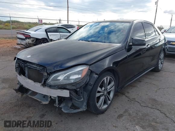 ✅ 2016 Mercedes-Benz E 350 Sport • VIN: WDDHF5KB5GB221188 • Lot: 43441719. Listed on IAAI with 117,757 mi. Free auction sales archive from the USA and detailed vehicle history report at DreamBid. Image 17.