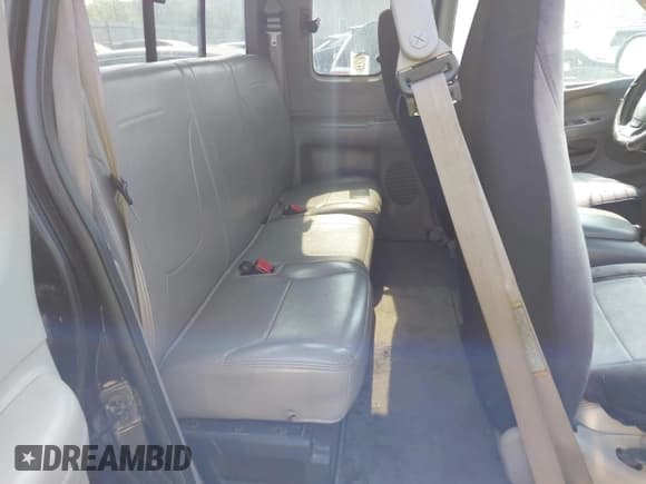 ✅ 1998 Ford F-150 • VIN: 2FTRX18L2WCA30075 • Lot: 42687836. Listed on IAAI with 270,580 mi. Free auction sales archive from the USA and detailed vehicle history report at DreamBid. Image 8.