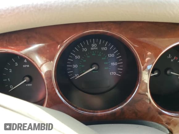 ✅ 2000 Jaguar XJ Vanden Plas • VIN: SAJDA24C6YLF08230 • Lot: 74842274. Wystawiony na Copart z przebiegiem Nie podano. Bezpłatny archiwum sprzedaży aukcyjnych z USA i szczegółowy raport historii pojazdu na DreamBid. Zdjęcie 9.