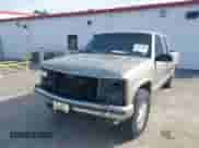 1999 Chevrolet Silverado 1500 with VIN 1GCEK19R0XR114609, listed as a IAAI auction lot 41430880 with 172,882 mi miles and . Bid and sale history available at DreamBid. Image 6.