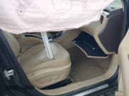 ✅ 2013 Buick LaCrosse Premium 1 • VIN: 1G4GF5E37DF170822 • Lot: 41931240. Wystawiony na IAAI z przebiegiem 202 935 mil. Bezpłatny archiwum sprzedaży aukcyjnych z USA i szczegółowy raport historii pojazdu na DreamBid. Zdjęcie 5.