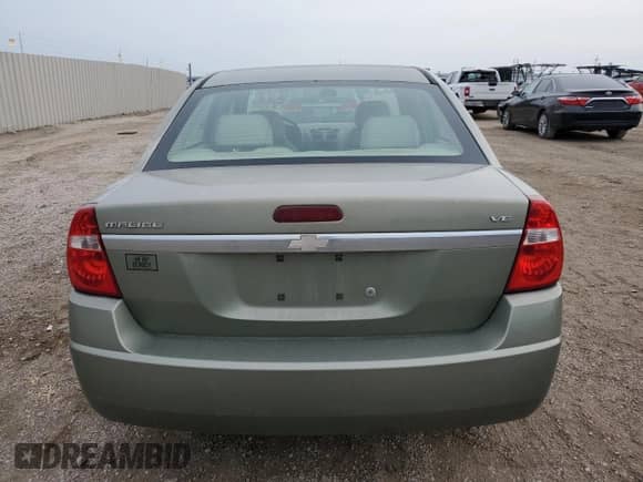 2004 Chevrolet Malibu with VIN 1G1ZS54834F218217, listed as a Copart auction lot 68340424 with 210,498 mi miles and Salvage title. Bid and sale history available at DreamBid. Image 6.