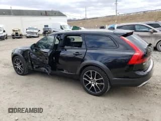 ✅ 2020 Volvo V90 • VIN: YV4A22NL6L1104503 • Лот: 44870344. Опубликован ранее на Copart с пробегом 27 568 миль. Бесплатный доступ к архиву аукционных продаж из США и подробный отчёт об истории автомобиля на DreamBid. Изображение 2.
