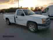 2004 Chevrolet Silverado 1500 LS z VIN 1GCEC14V74Z251317, wystawiony jako Copart lot #79619084 z przebiegiem 227 917 mil mil oraz Szkoda całkowita • Salvage title. Historia ofert i sprzedaży dostępna na DreamBid. Obrazek 4.