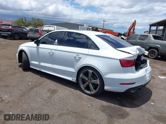 ✅ 2020 Audi S3 S line Premium • VIN: WAUB1GFF7LA017660 • Lot: 42618231. Listed on IAAI with 47,581 mi. Free auction sales archive from the USA and detailed vehicle history report at DreamBid. Image 3.