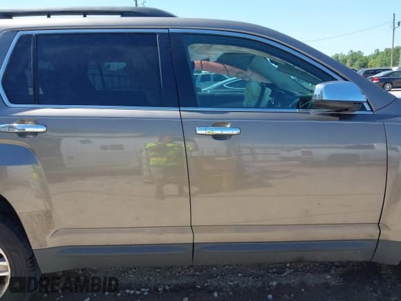 ✅ 2012 GMC Terrain SLE-2 • VIN: 2GKFLSE54C6380283 • Lot: 41996332. Wystawiony na IAAI z przebiegiem 121 646 mil. Bezpłatny archiwum sprzedaży aukcyjnych z USA i szczegółowy raport historii pojazdu na DreamBid. Zdjęcie 14.