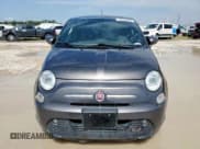 ✅ 2017 FIAT 500e • VIN: 3C3CFFGE2HT575834 • Lot: 59635625. Listed on Copart with 41,405 mi. Free auction sales archive from the USA and detailed vehicle history report at DreamBid. Image 5.