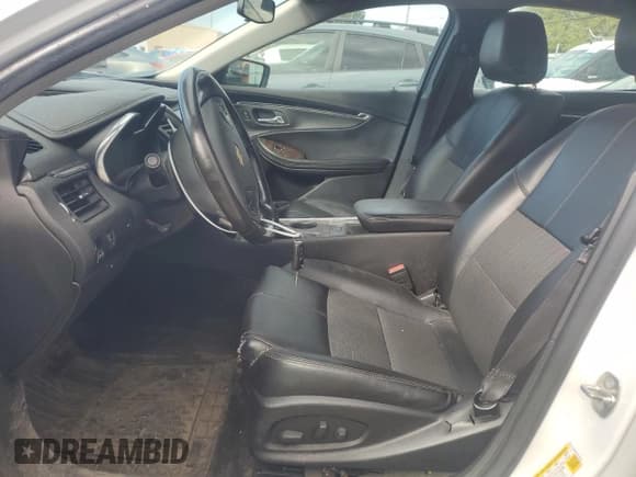 ✅ 2015 Chevrolet Impala LT • VIN: 1G1115SLXFU143179 • Лот: 73843144. Опубликован ранее на Copart с пробегом 157 803 миль. Бесплатный доступ к архиву аукционных продаж из США и подробный отчёт об истории автомобиля на DreamBid. Изображение 7.