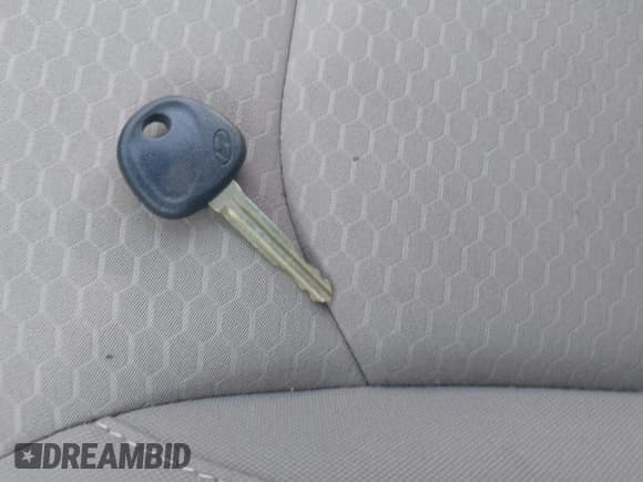 ✅ 2020 Hyundai Elantra SE • VIN: KMHD74LF6LU932085 • Lot: 43084514. Listed on IAAI with 49,631 mi. Free auction sales archive from the USA and detailed vehicle history report at DreamBid. Image 11.