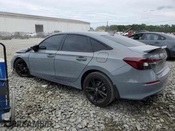 ✅ 2025 Honda Civic Si • VIN: 2HGFE1E54SH472949 • Lot: 65177825. Wystawiony na Copart z przebiegiem 8 915 mil. Bezpłatny archiwum sprzedaży aukcyjnych z USA i szczegółowy raport historii pojazdu na DreamBid. Zdjęcie 2.