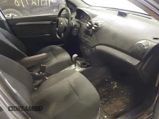 ✅ 2011 Chevrolet Aveo 1LT • VIN: KL1TD5DE5BB198819 • Lot: 41992498. Wystawiony na IAAI z przebiegiem 156 145 mil. Bezpłatny archiwum sprzedaży aukcyjnych z USA i szczegółowy raport historii pojazdu na DreamBid. Zdjęcie 5.