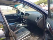 ✅ 2013 Nissan Pathfinder SL • VIN: 5N1AR2MM6DC605689 • Lot: 42605125. Listed on IAAI with 172,516 mi. Free auction sales archive from the USA and detailed vehicle history report at DreamBid. Image 5.