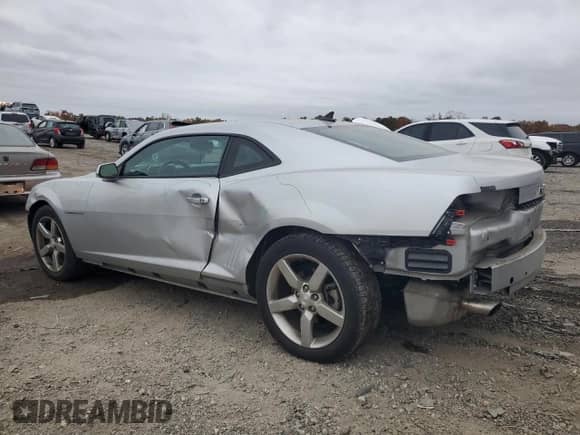 2010 Chevrolet Camaro 2LT с VIN 2G1FC1EV0A9223585, выставлен на аукционе Copart как лот 90347405 с пробегом 40 562 миль миль и Списание • Salvage title. История ставок и продаж доступна на DreamBid. Изображение 2.