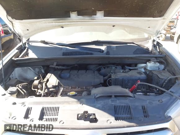 ✅ 2013 Toyota Highlander • VIN: 5TDZA3EH6DS037657 • Lot: 43034719. Listed on IAAI with 213,919 mi. Free auction sales archive from the USA and detailed vehicle history report at DreamBid. Image 10.