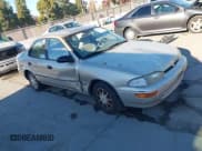 ✅ 1995 Chevrolet Prizm • VIN: 1Y1SK5283SZ021860 • Lot: 43917334. Wystawiony na IAAI z przebiegiem 242 285 mil. Bezpłatny archiwum sprzedaży aukcyjnych z USA i szczegółowy raport historii pojazdu na DreamBid. Zdjęcie 1.