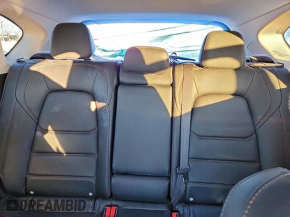 ✅ 2021 Mazda CX-5 Touring • VIN: JM3KFBCMXM0323289 • Lot: 94725815. Wystawiony na Copart z przebiegiem 51 681 mil. Bezpłatny archiwum sprzedaży aukcyjnych z USA i szczegółowy raport historii pojazdu na DreamBid. Zdjęcie 10.