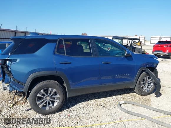 ✅ 2026 Chevrolet Equinox AWD LT • VIN: 3GNAXPEG0TL225306 • Lot: 43622489. Wystawiony na IAAI z przebiegiem 4 831 mil. Bezpłatny archiwum sprzedaży aukcyjnych z USA i szczegółowy raport historii pojazdu na DreamBid. Zdjęcie 14.