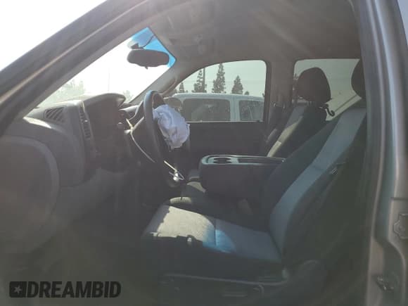 ✅ 2008 Chevrolet Silverado 1500 LS • VIN: 3GCEC13C88G250411 • Лот: 80407615. Опубликован ранее на Copart с пробегом 162 093 миль. Бесплатный доступ к архиву аукционных продаж из США и подробный отчёт об истории автомобиля на DreamBid. Изображение 7.