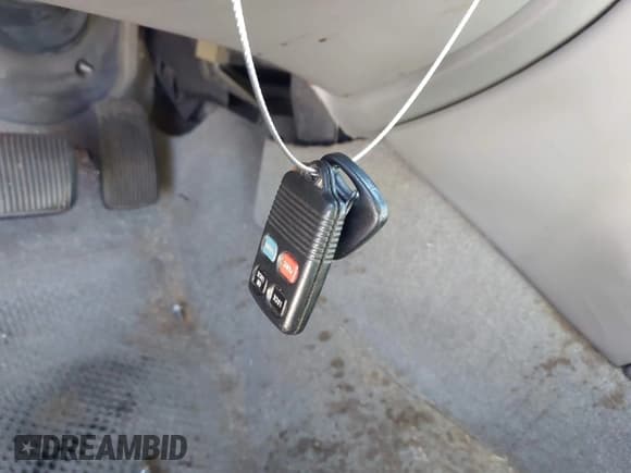 ✅ 1996 Mercury Sable LS • VIN: 1MELM53S8TA639588 • Lot: 43575098. Wystawiony na IAAI z przebiegiem 131 117 mil. Bezpłatny archiwum sprzedaży aukcyjnych z USA i szczegółowy raport historii pojazdu na DreamBid. Zdjęcie 11.