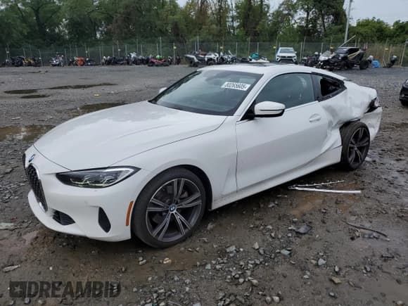 ✅ 2024 BMW 4 Series 430i xDrive • VIN: WBA73AP02RCP12682 • Лот: 80265605. Опубликован ранее на Copart с пробегом 9 000 миль. Бесплатный доступ к архиву аукционных продаж из США и подробный отчёт об истории автомобиля на DreamBid. Изображение 1.