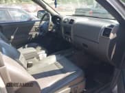 ✅ 2004 Chevrolet Colorado 1SE LS Z71 • VIN: 1GCDT136148133372 • Лот: 42630770. Опубликован ранее на IAAI с пробегом 109 636 миль. Бесплатный доступ к архиву аукционных продаж из США и подробный отчёт об истории автомобиля на DreamBid. Изображение 5.