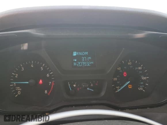 ✅ 2018 Ford Transit • VIN: 1FTBW2CM2JKA30155 • Lot: 85887205. Listed on Copart with 207,932 mi. Free auction sales archive from the USA and detailed vehicle history report at DreamBid. Image 9.