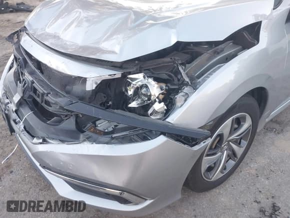 ✅ 2021 Honda Civic LX • VIN: 2HGFC2F69MH529684 • Lot: 43791007. Wystawiony na IAAI z przebiegiem 148 320 mil. Bezpłatny archiwum sprzedaży aukcyjnych z USA i szczegółowy raport historii pojazdu na DreamBid. Zdjęcie 6.