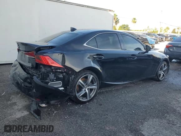 ✅ 2020 Lexus IS 300 • VIN: JTHDA1D28L5107545 • Lot: 63465345. Listed on Copart with 77,069 mi. Free auction sales archive from the USA and detailed vehicle history report at DreamBid. Image 3.
