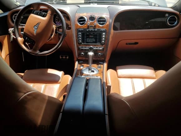 ✅ 2005 Bentley Continental GT GT • VIN: SCBCR63W05C028394 • Lot: 63283825. Wystawiony na Copart z przebiegiem 58 673 mil. Bezpłatny archiwum sprzedaży aukcyjnych z USA i szczegółowy raport historii pojazdu na DreamBid. Zdjęcie 8.