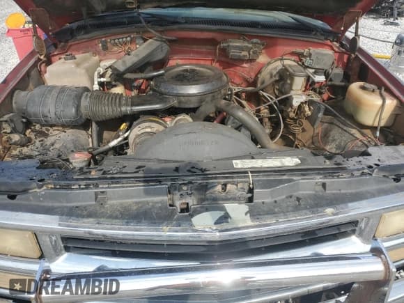 ✅ 1990 Chevrolet Silverado 1500 • VIN: 1GCDK14K8LZ131335 • Лот: 81576185. Опубликован ранее на Copart с пробегом 272 110 миль. Бесплатный доступ к архиву аукционных продаж из США и подробный отчёт об истории автомобиля на DreamBid. Изображение 11.