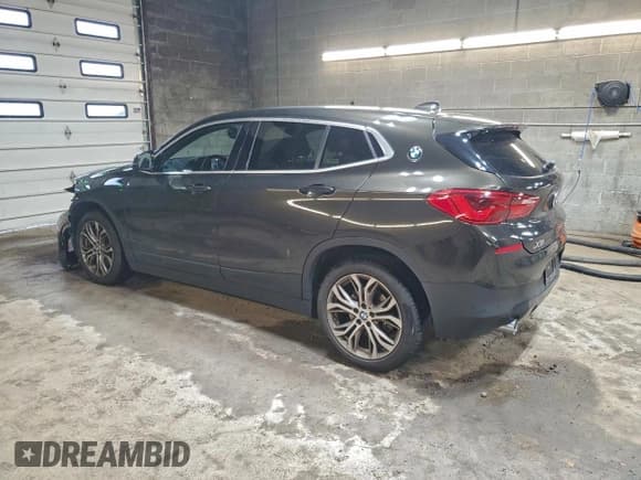 ✅ 2020 BMW X2 xDrive28i • VIN: WBXYJ1C05L5P24083 • Лот: 94081115. Опубликован ранее на Copart с пробегом 44 771 миль. Бесплатный доступ к архиву аукционных продаж из США и подробный отчёт об истории автомобиля на DreamBid. Изображение 2.