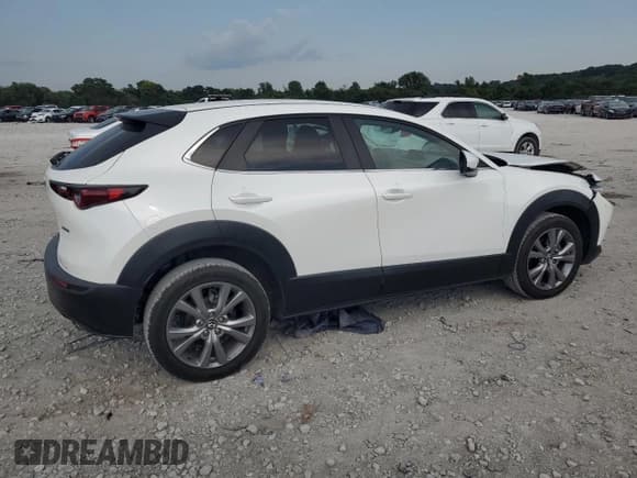 ✅ 2020 Mazda CX-30 Select • VIN: 3MVDMACL0LM121841 • Лот: 69071685. Опубликован ранее на Copart с пробегом 97 287 миль. Бесплатный доступ к архиву аукционных продаж из США и подробный отчёт об истории автомобиля на DreamBid. Изображение 3.