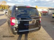 ✅ 2012 Chrysler Town & Country Touring L • VIN: 2C4RC1CG7CR143566 • Лот: 43695204. Опубликован ранее на IAAI с пробегом 231 787 миль. Бесплатный доступ к архиву аукционных продаж из США и подробный отчёт об истории автомобиля на DreamBid. Изображение 12.