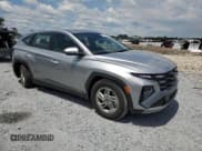 ✅ 2025 Hyundai Tucson SE • VIN: 5NMJA3DE8SH514545 • Lot: 62113205. Wystawiony na Copart z przebiegiem 3 015 mil. Bezpłatny archiwum sprzedaży aukcyjnych z USA i szczegółowy raport historii pojazdu na DreamBid. Zdjęcie 4.