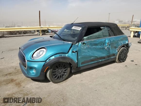 ✅ 2018 MINI Convertible Cooper • VIN: WMWWG5C5XJ3D00672 • Lot: 45905045. Wystawiony na Copart z przebiegiem 73 554 mil. Bezpłatny archiwum sprzedaży aukcyjnych z USA i szczegółowy raport historii pojazdu na DreamBid. Zdjęcie 1.