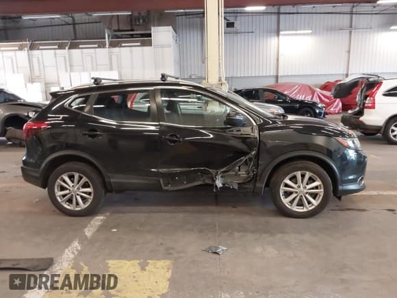 ✅ 2017 Nissan Rogue SV • VIN: JN1BJ1CR1HW101582 • Лот: 42344790. Опубликован ранее на IAAI с пробегом 130 900 миль. Бесплатный доступ к архиву аукционных продаж из США и подробный отчёт об истории автомобиля на DreamBid. Изображение 13.